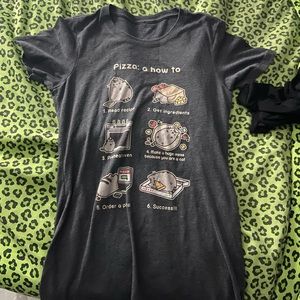 Pusheen pizza shirt
